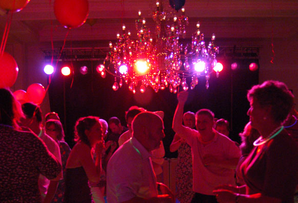 Bruiloft- en Feest DJ